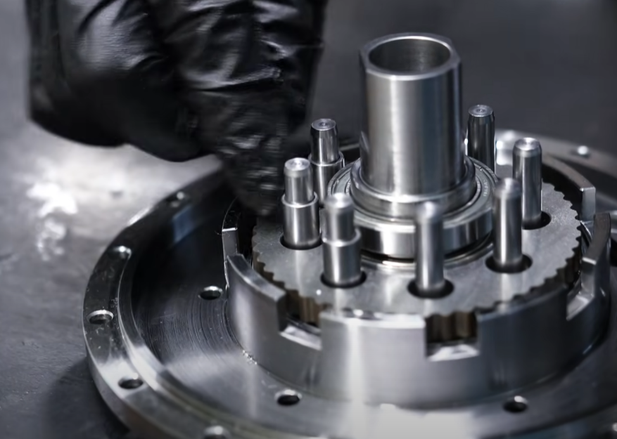 Eccentric-Shaft-Bearing-Assembly